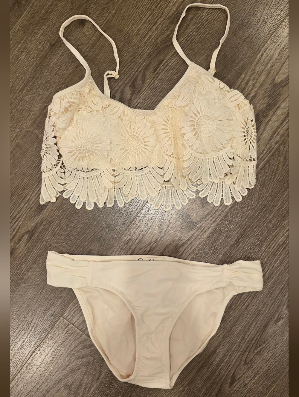 Jessica Simpson Crochet Flounce Bikini Set